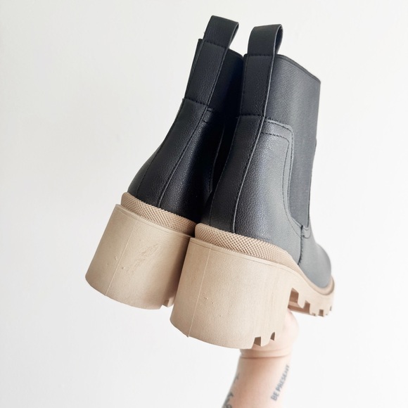 Black chunky heel Qupid boots women’s 8 - Picture 3 of 4